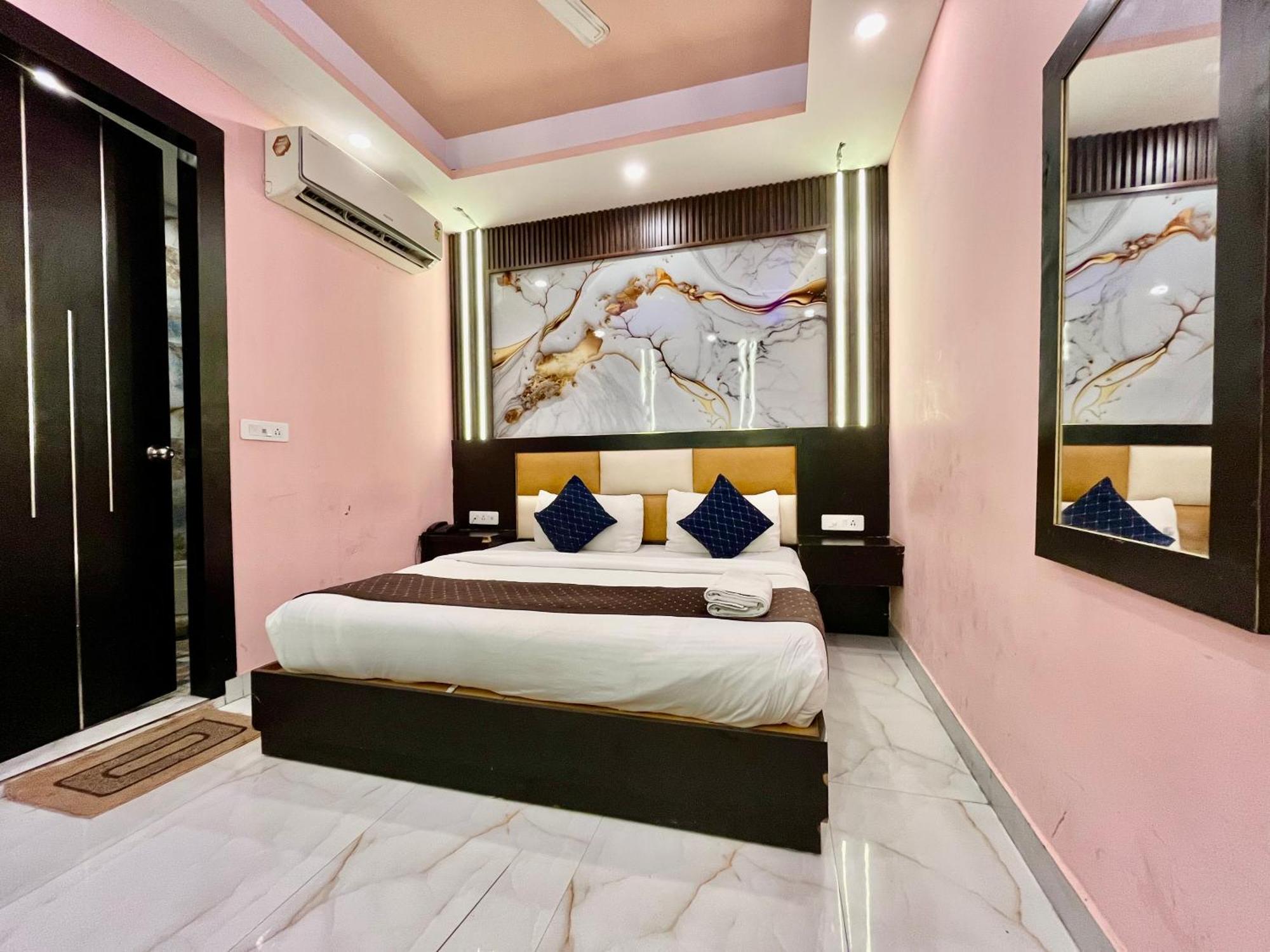 Jupiter Plaza- A Brand Of The Reality Hotel New Delhi Exterior photo